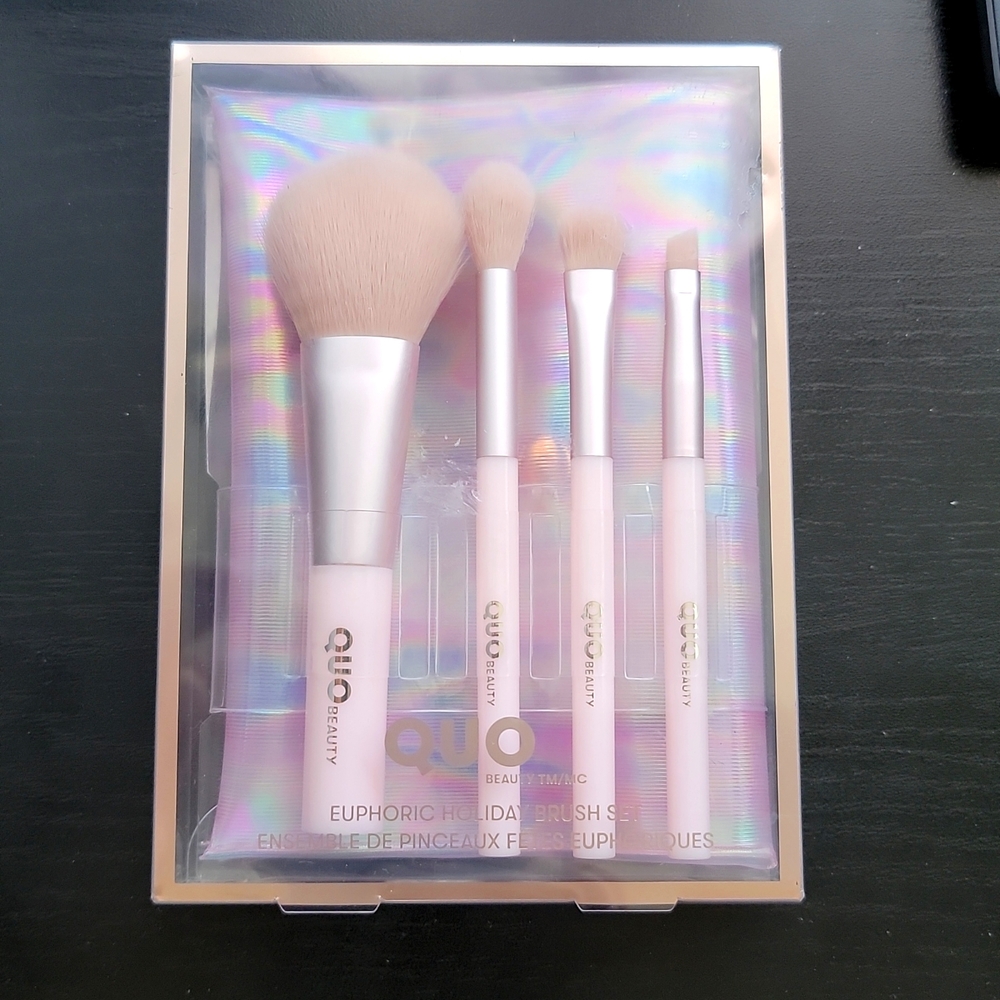Quo Brush Set